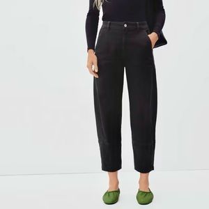 Everlane The Utility Barrel Pant, in Black